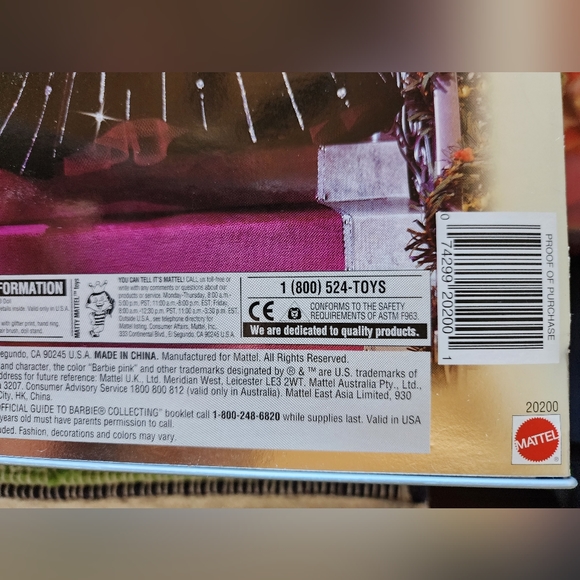 Barbie Hallmark Misprint NIB Error of 1998 “Happy Holidays" Special Edition - Picture 4 of 8